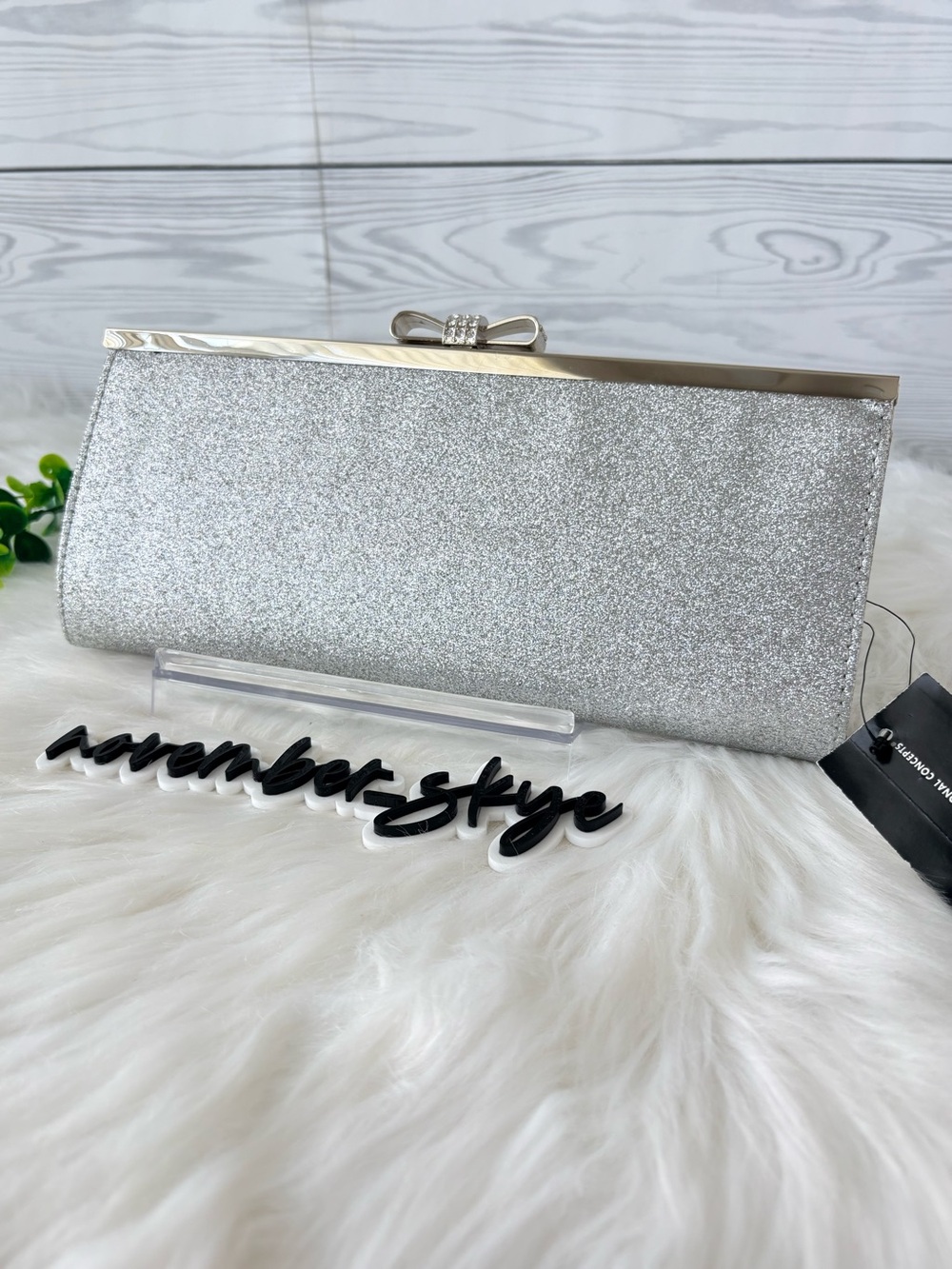 Silver Glitter Bow Clasp Evening Clutch - Picture 7 of 13